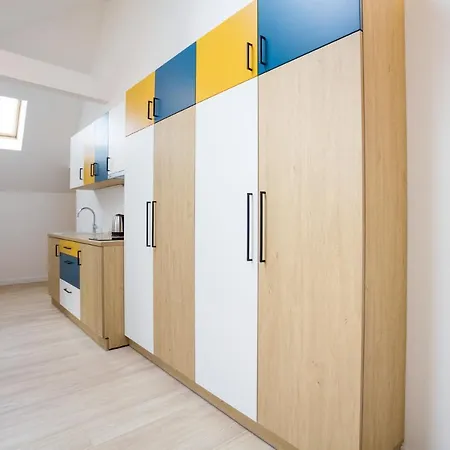 Partner Baseina Apartmán